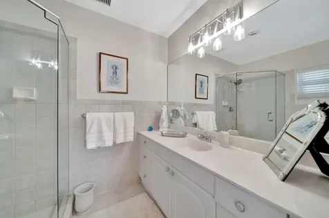 2811 NE 51 Street Fort Lauderdale FL 33308