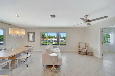 2811 NE 51 Street Fort Lauderdale FL 33308