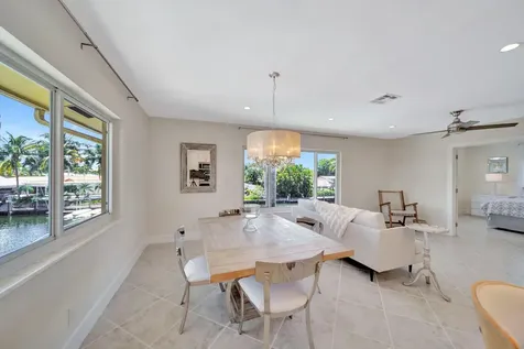 2811 NE 51 Street Fort Lauderdale FL 33308