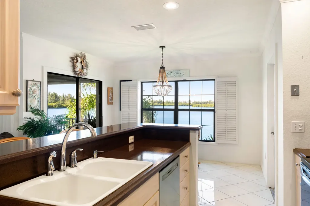 5151 Highway A1a Highway Vero Beach FL 32963