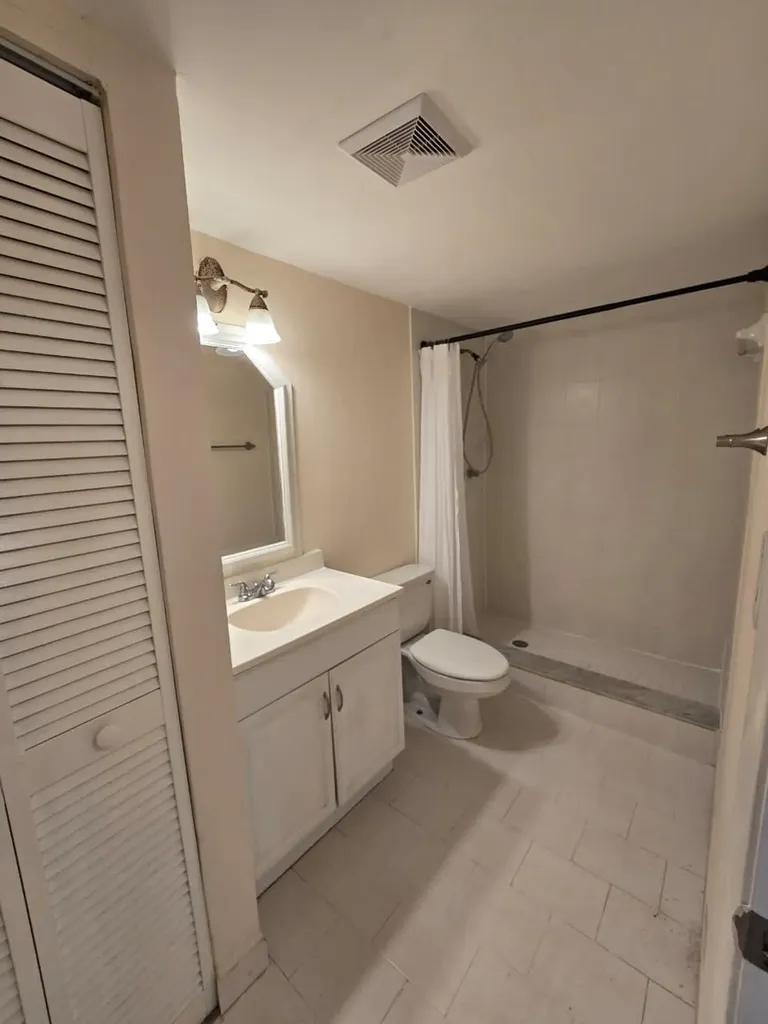 4133 NW 88th Avenue Coral Springs FL 33065