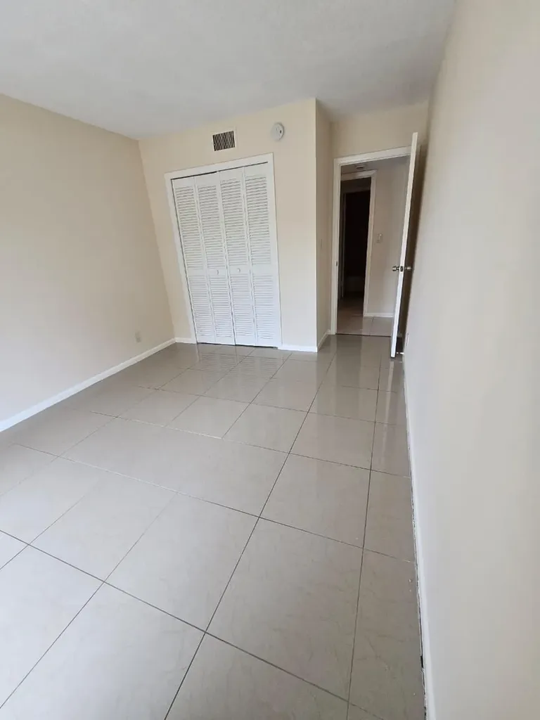 4133 NW 88th Avenue Coral Springs FL 33065