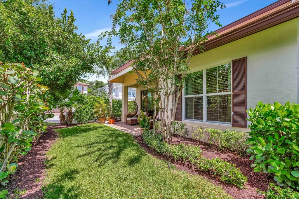 4952 Pointe Midtown Way Palm Beach Gardens FL 33418