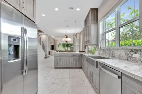 4952 Pointe Midtown Way Palm Beach Gardens FL 33418