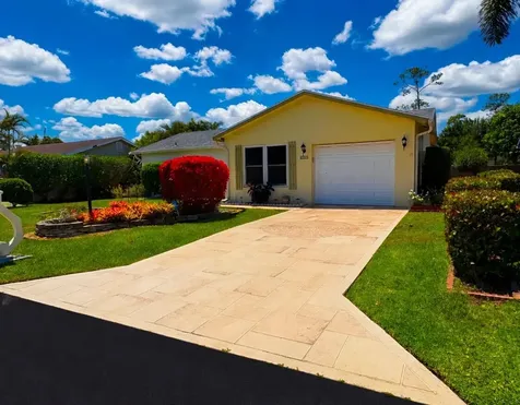 6304 Emerald Sky Lane Greenacres FL 33463