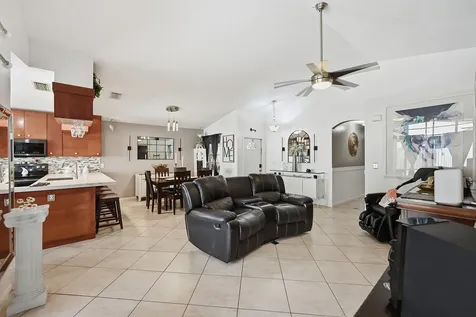 7069 Burgess Drive Lake Worth FL 33467