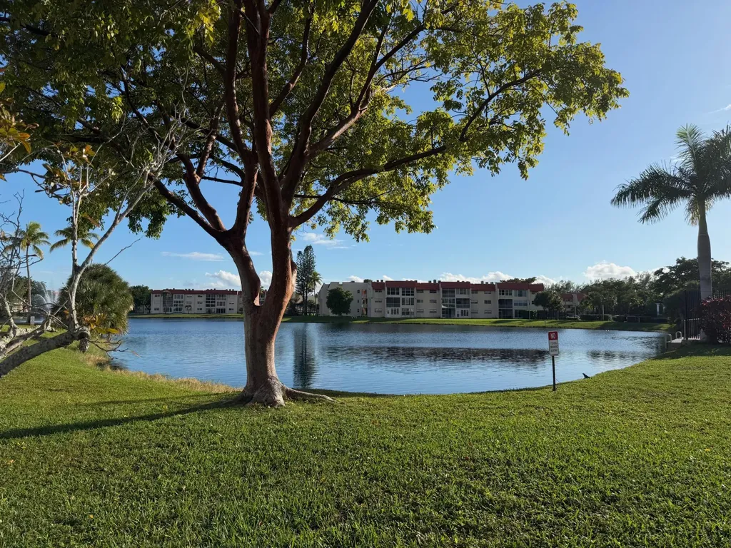 2950 Sunrise Lakes Drive W Sunrise FL 33322