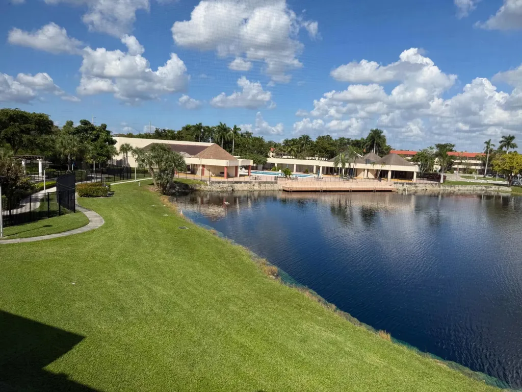 2950 Sunrise Lakes Drive W Sunrise FL 33322