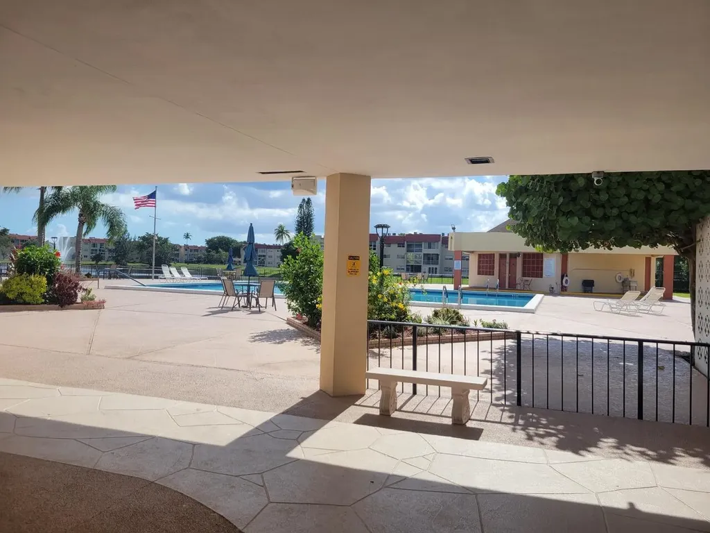 2950 Sunrise Lakes Drive W Sunrise FL 33322
