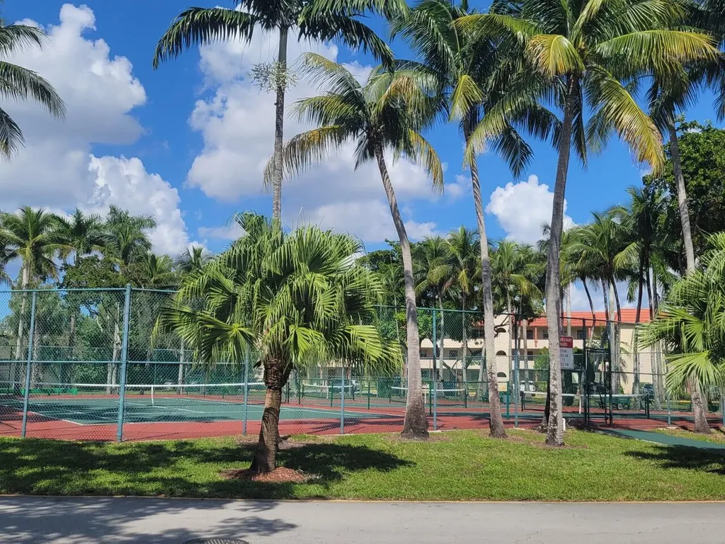 2950 Sunrise Lakes Drive W Sunrise FL 33322