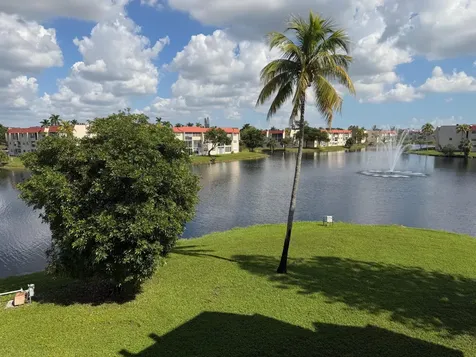 2950 Sunrise Lakes Drive W Sunrise FL 33322