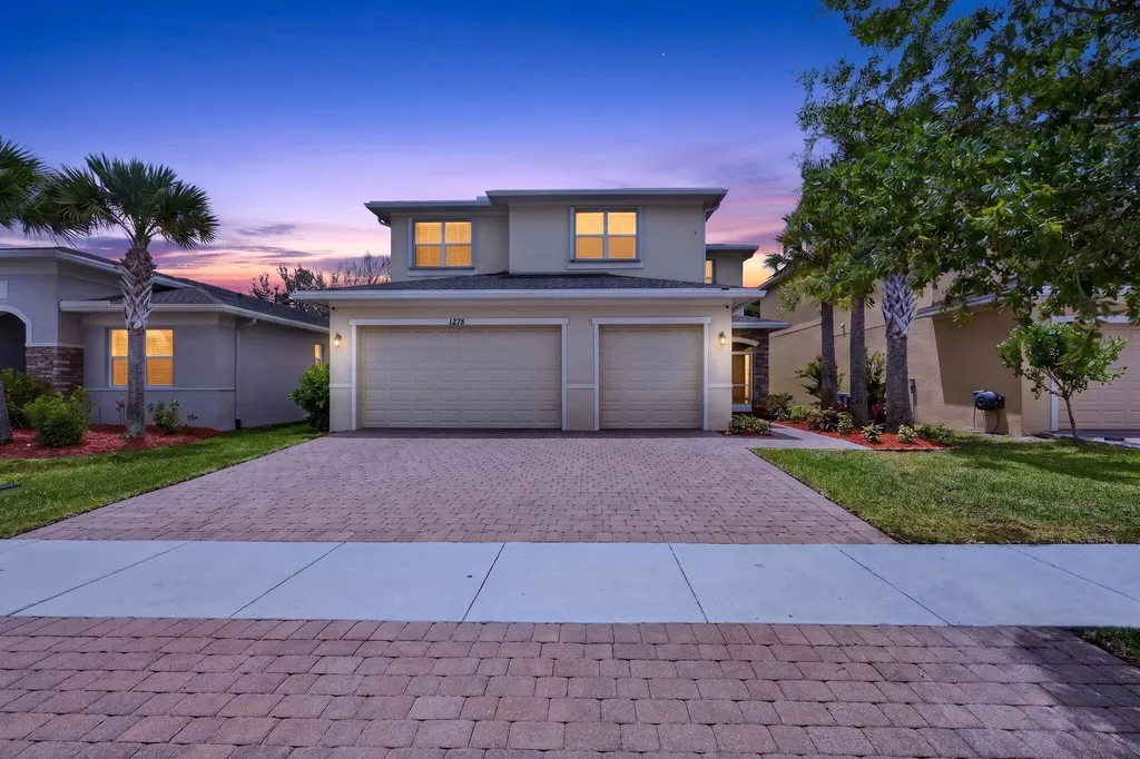 1278 NW Leonardo Circle Port St Lucie FL 34986