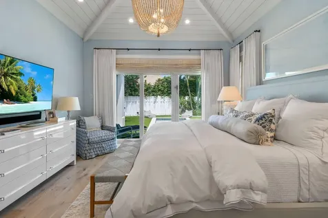 59 Colony Road Jupiter Inlet Colony FL 33469
