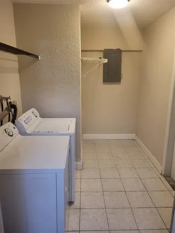 7816 SW 7th Place North Lauderdale FL 33068