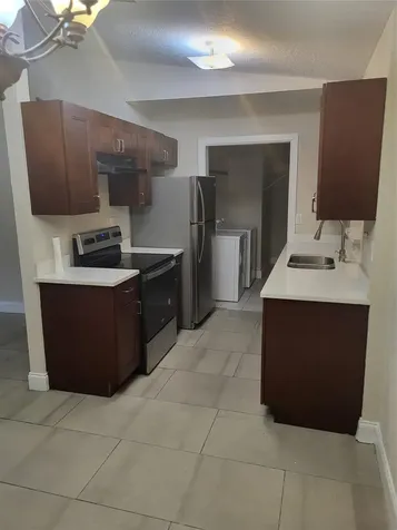 7816 SW 7th Place North Lauderdale FL 33068