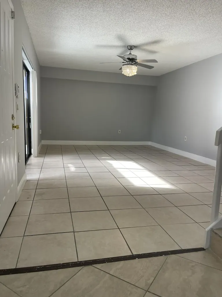 3230 32nd Way West Palm Beach FL 33407