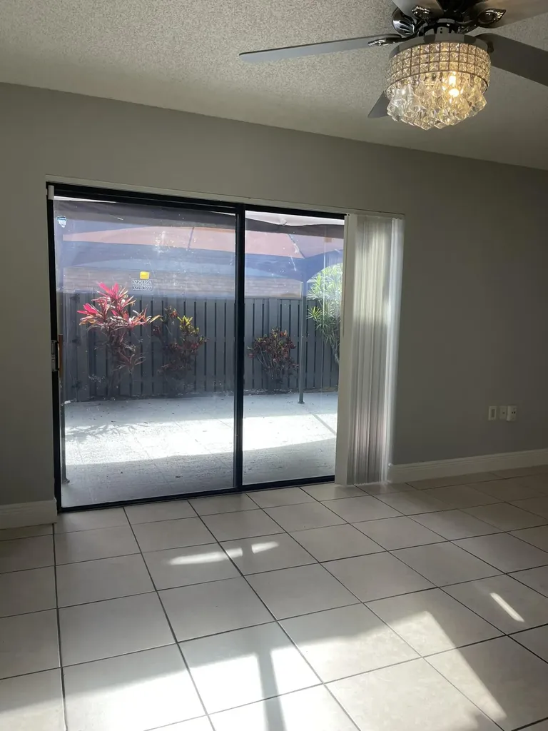 3230 32nd Way West Palm Beach FL 33407