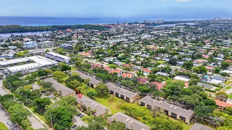 3939 NE 5th Avenue Boca Raton FL 33431