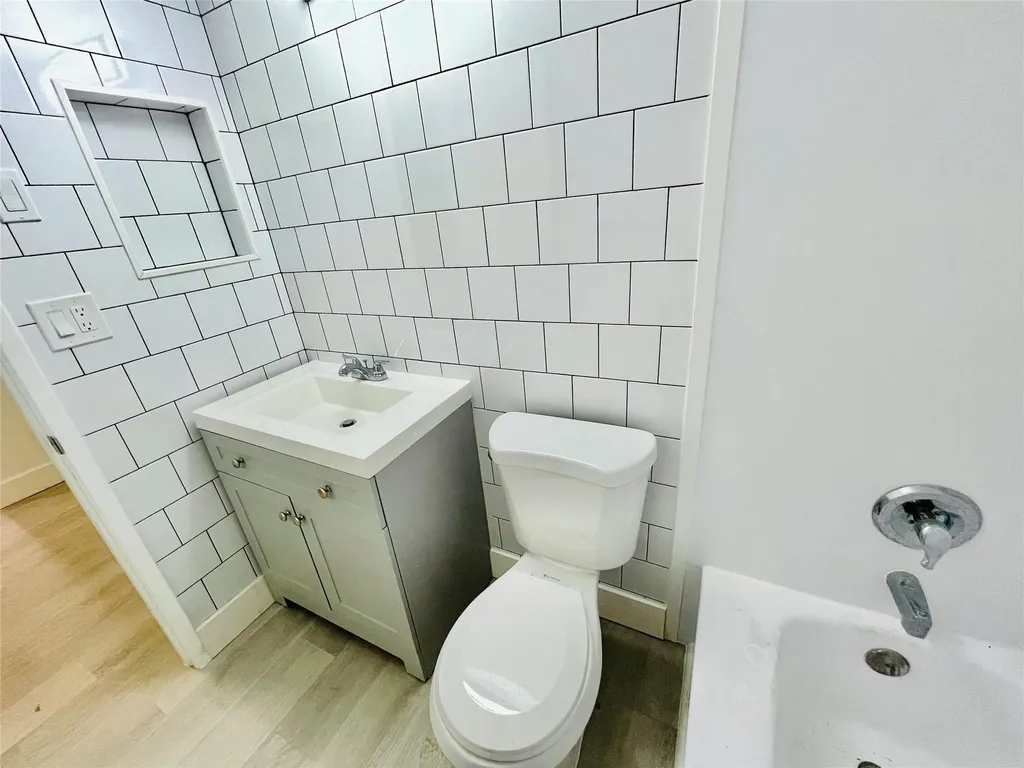 257 S Cypress Road Pompano Beach FL 33060