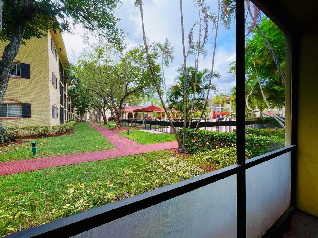 257 S Cypress Road Pompano Beach FL 33060