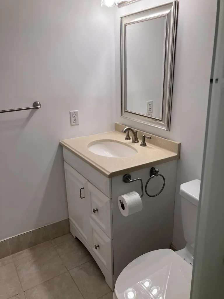 32 Salisbury B West Palm Beach FL 33417