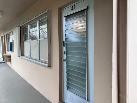 32 Salisbury B West Palm Beach FL 33417
