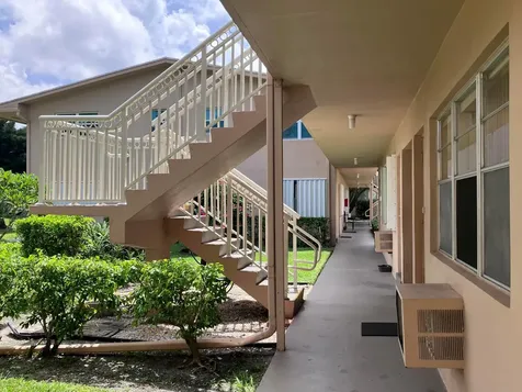 32 Salisbury B West Palm Beach FL 33417