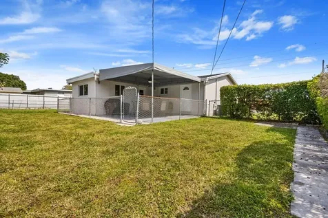101 NE 195th Street Miami FL 33179