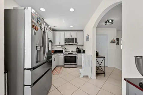 5951 Manchester Way Tamarac FL 33321