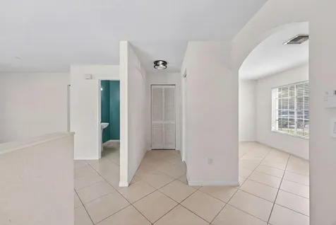 5951 Manchester Way Tamarac FL 33321