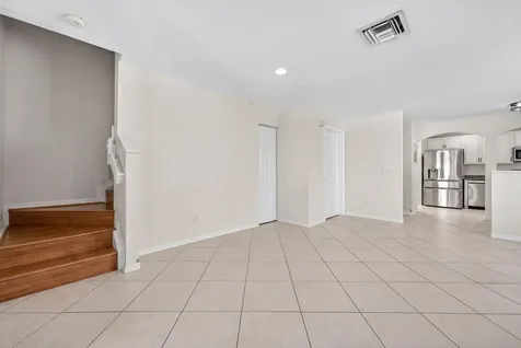 5951 Manchester Way Tamarac FL 33321