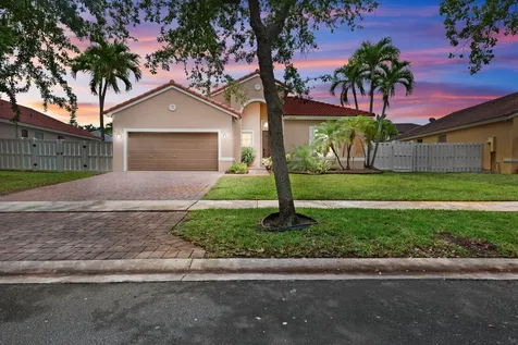 19428 SW 27th Street Miramar FL 33029
