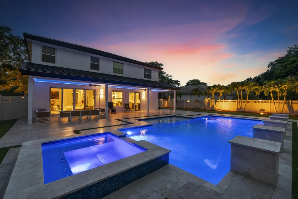 1254 NW 102nd Way Coral Springs FL 33071