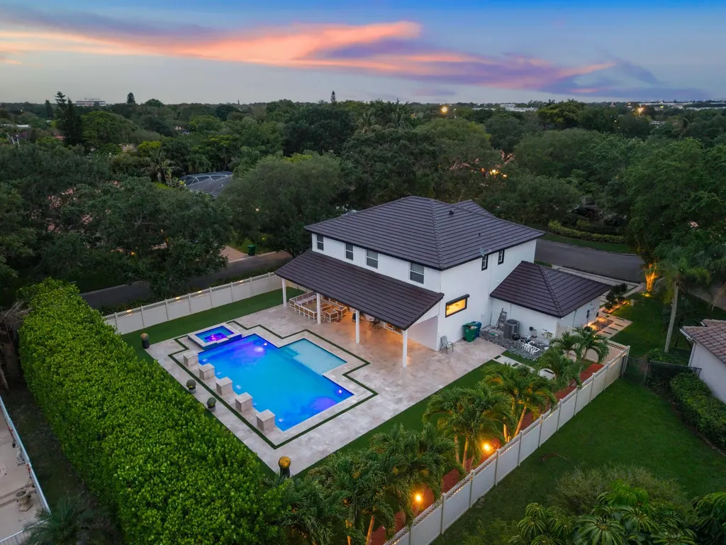 1254 NW 102nd Way Coral Springs FL 33071