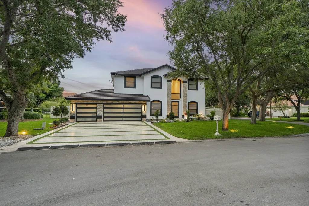 1254 NW 102nd Way Coral Springs FL 33071