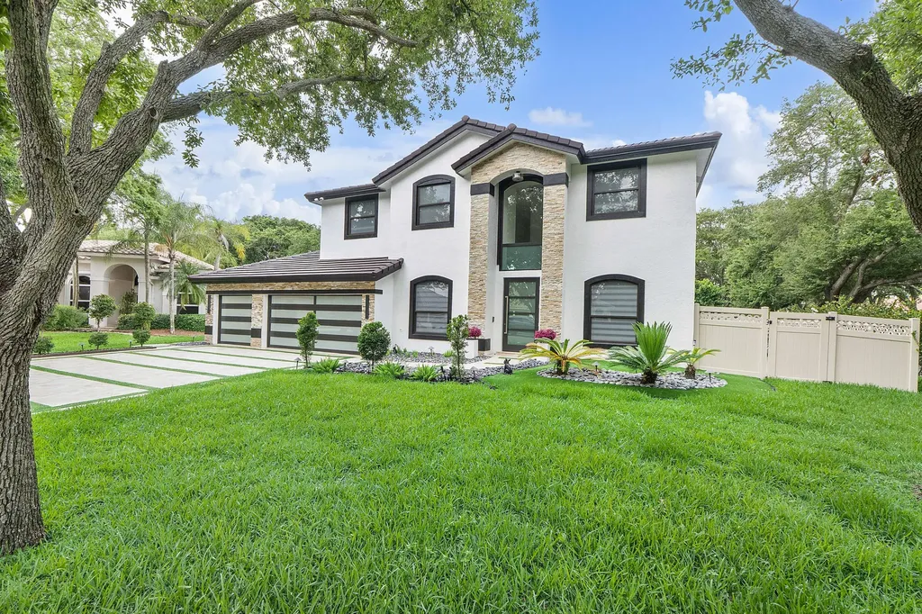 1254 NW 102nd Way Coral Springs FL 33071
