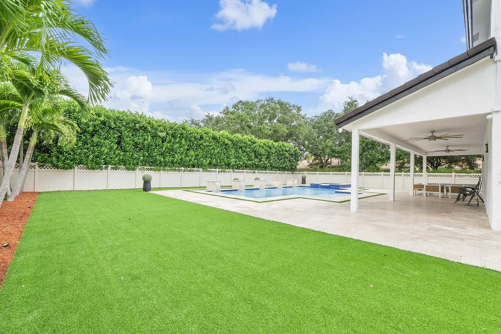 1254 NW 102nd Way Coral Springs FL 33071