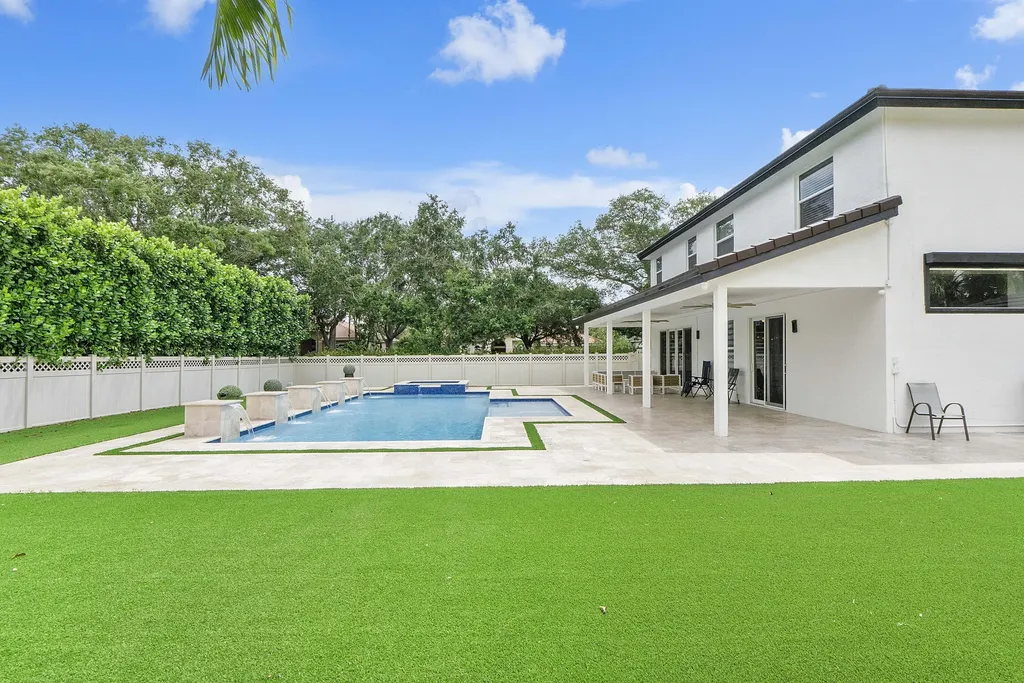 1254 NW 102nd Way Coral Springs FL 33071