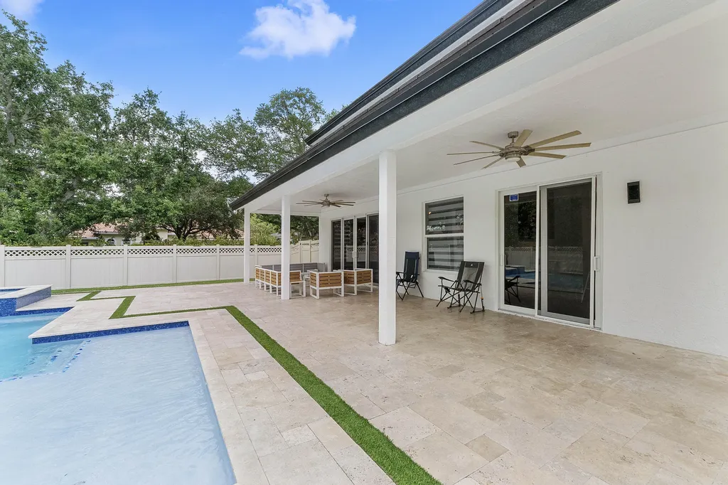1254 NW 102nd Way Coral Springs FL 33071