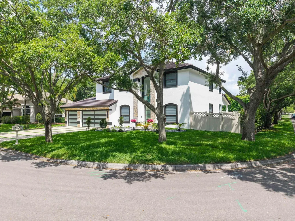 1254 NW 102nd Way Coral Springs FL 33071