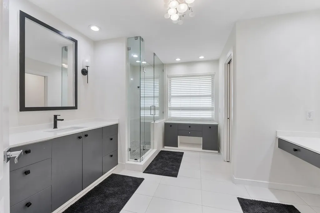1254 NW 102nd Way Coral Springs FL 33071
