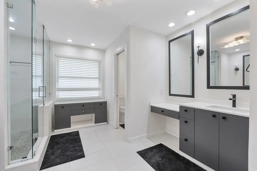 1254 NW 102nd Way Coral Springs FL 33071