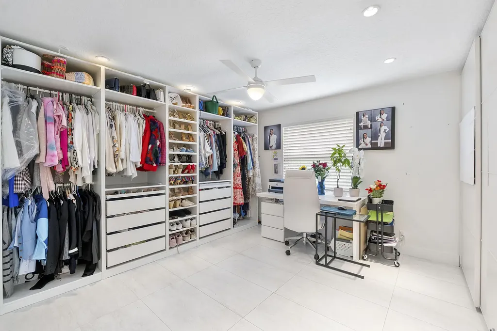 1254 NW 102nd Way Coral Springs FL 33071