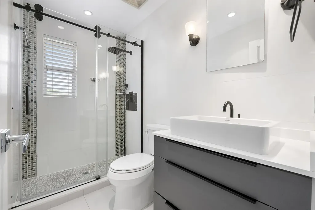 1254 NW 102nd Way Coral Springs FL 33071