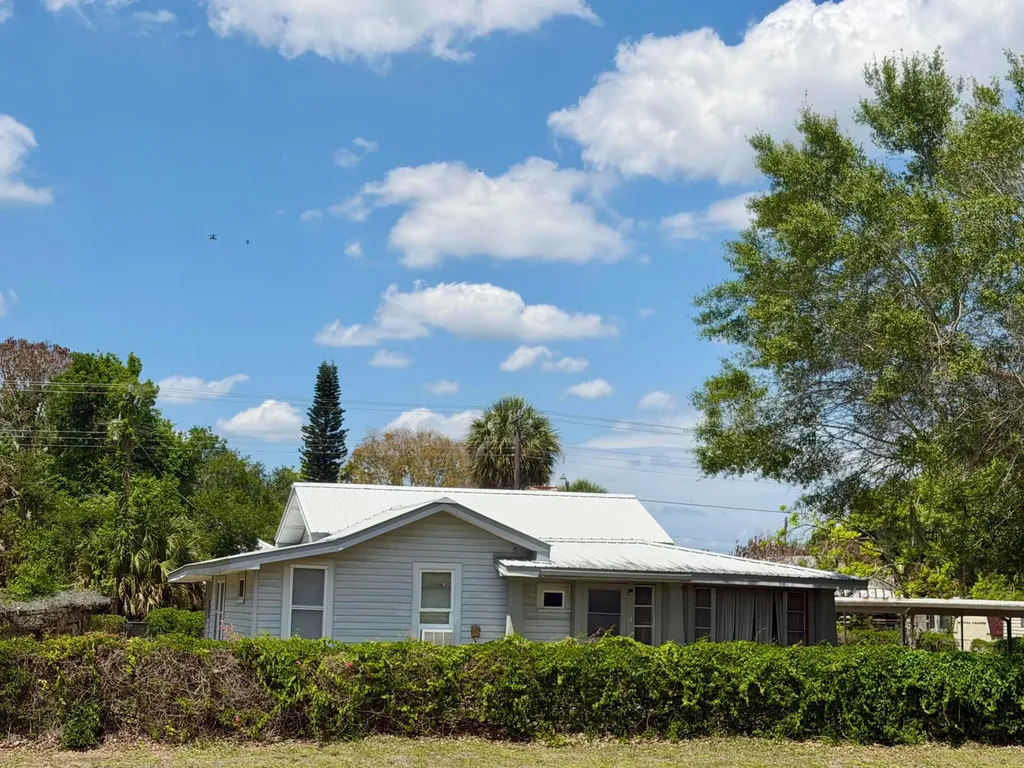 207 SE 4th Street Okeechobee FL 34974