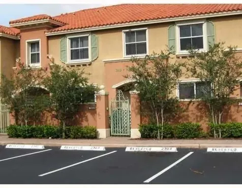 765 SW 107th Avenue Pembroke Pines FL 33025