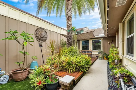 12383 Westhampton Circle Wellington FL 33414