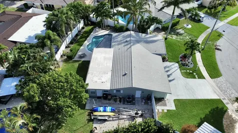 2650 NE 50th Street Lighthouse Point FL 33064