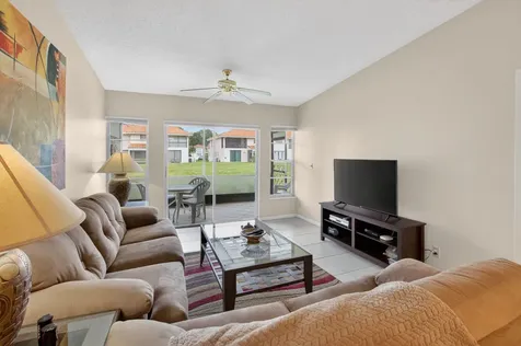8697 Sunbird Place Boca Raton FL 33496
