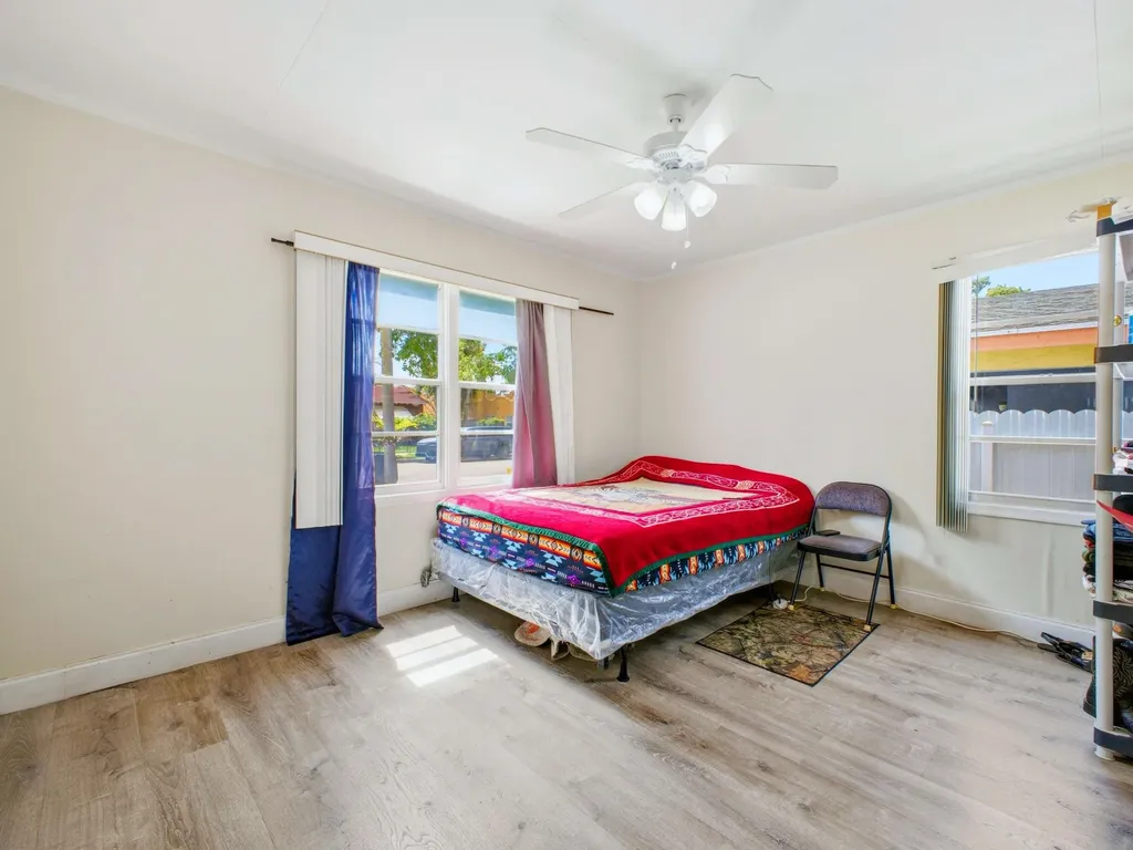 5509 W Garden Avenue West Palm Beach FL 33405